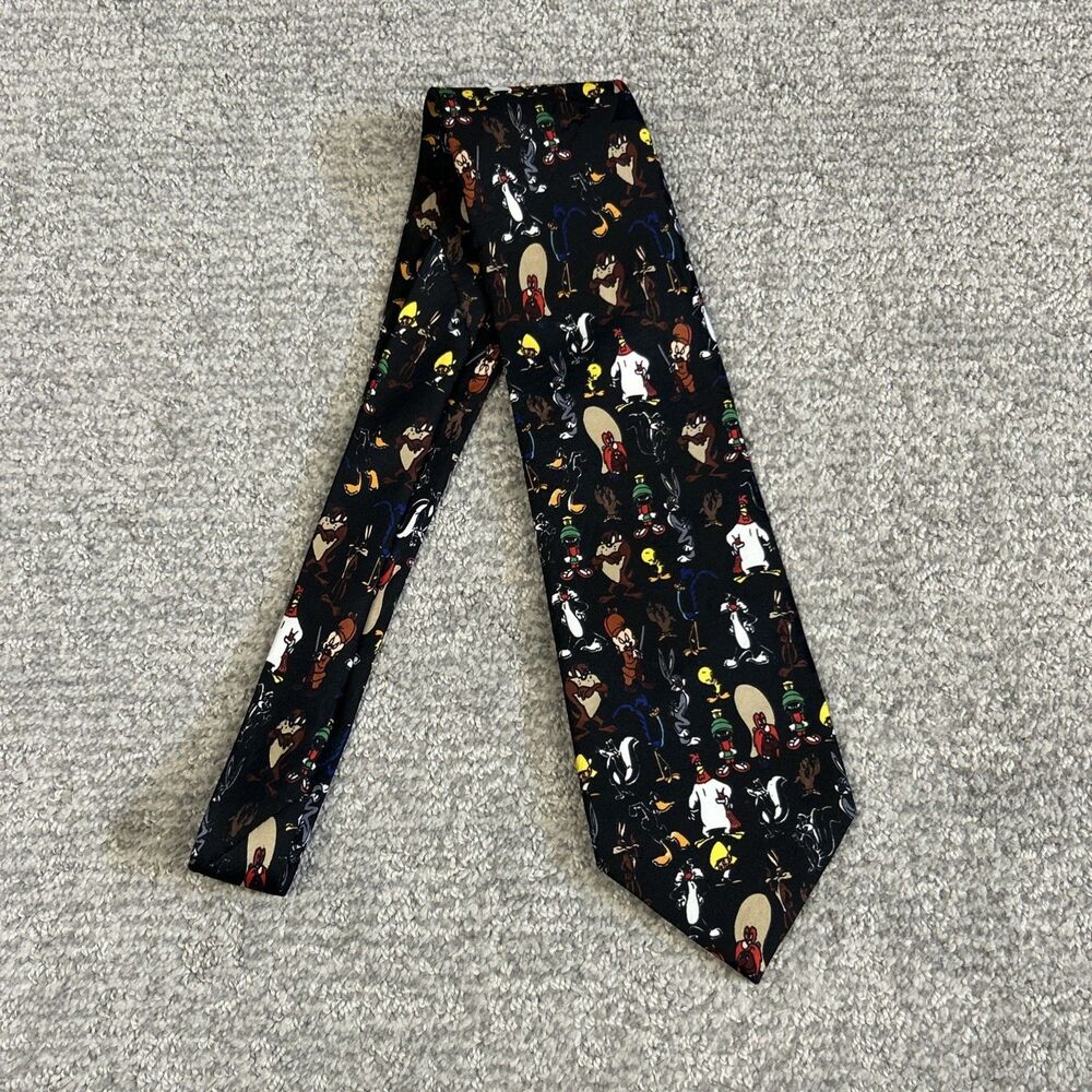 Looney Tunes Mania Character Necktie Bugs Bunny Taz Tweety Warner Bros Tie